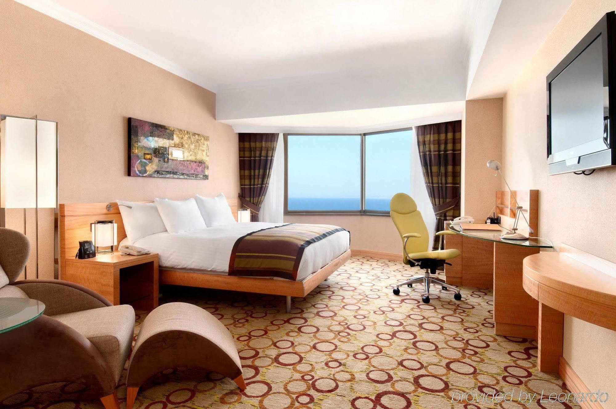 Hilton Izmir Hotel Room photo