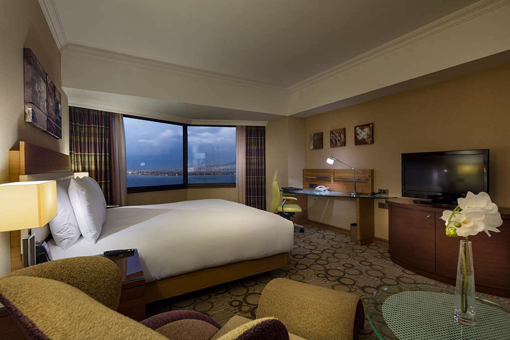 Hilton Izmir Hotel Room photo